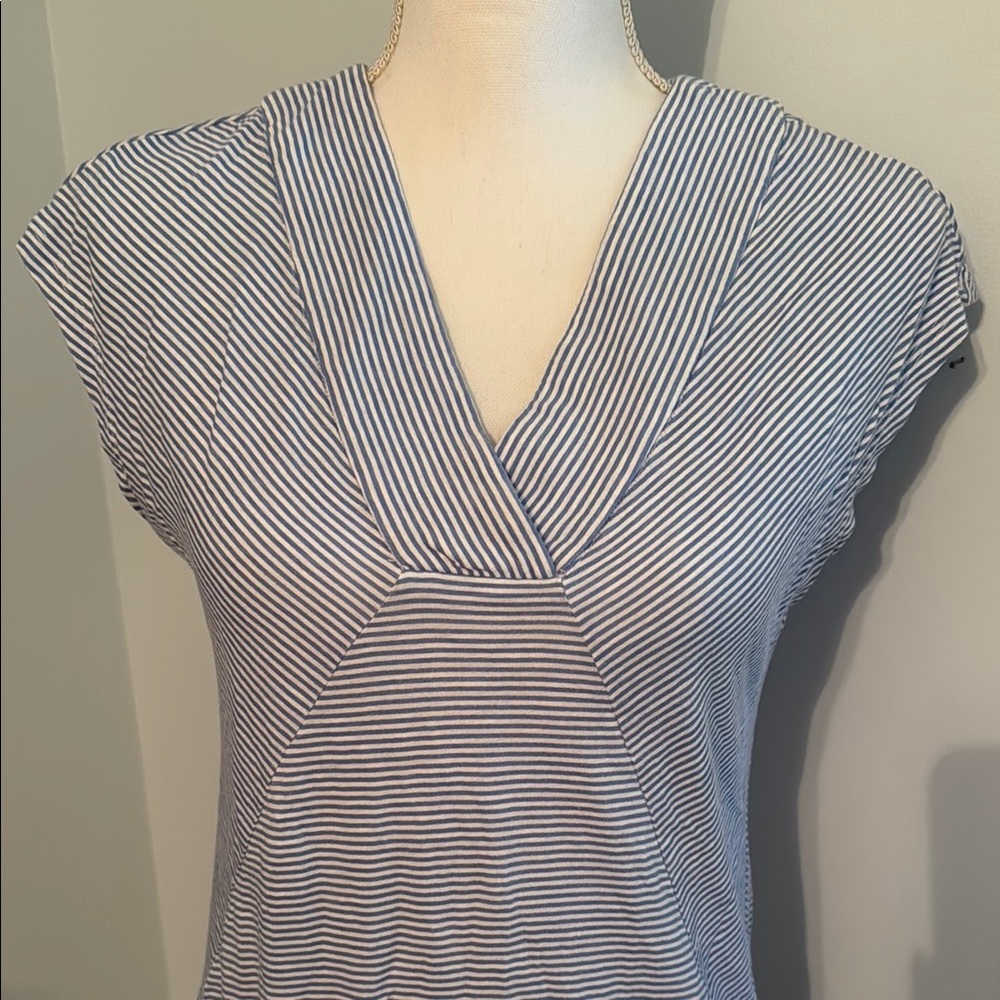 V neck blue & white nautical knit Blouse - Picture 2 of 5
